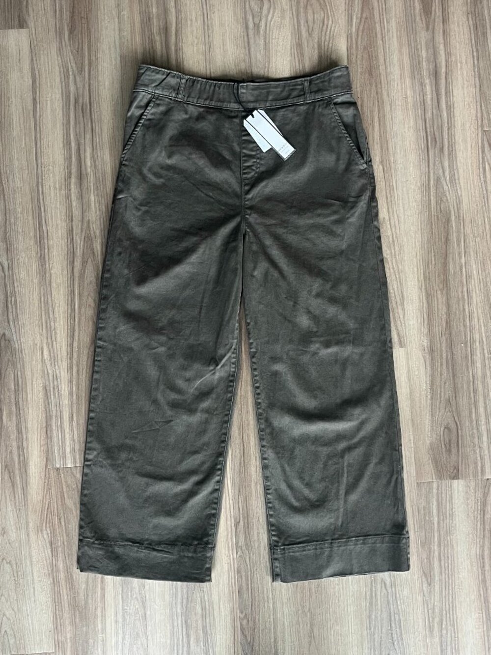 NWT Bagatelle Collection wide leg pants